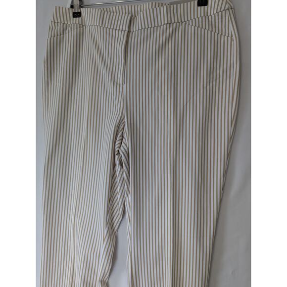 Chico's Pants Secret Stretch Striped Sand White Size 2 Womens Large Office‎ New - Picture 2 of 8